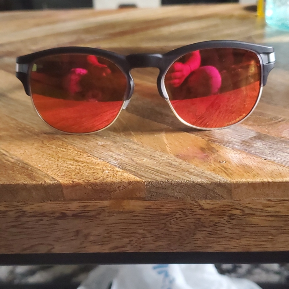 Oakley sunglasses
